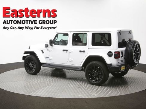 Used 2025 Jeep Wrangler Unlimited Sahara AWD/4WD image 63