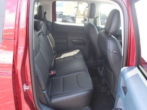 New 2026 Ford Maverick Lariat w/ Black Appearance Package AWD/4WD image 17