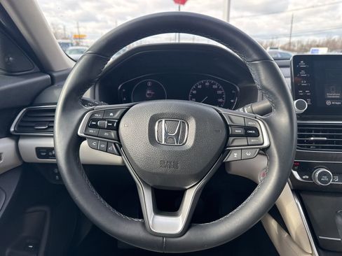 Used 2019 Honda Accord EX-L image 17