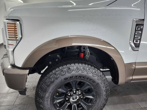 Used 2022 Ford F250 King Ranch w/ Tremor Off-Road Package image 37