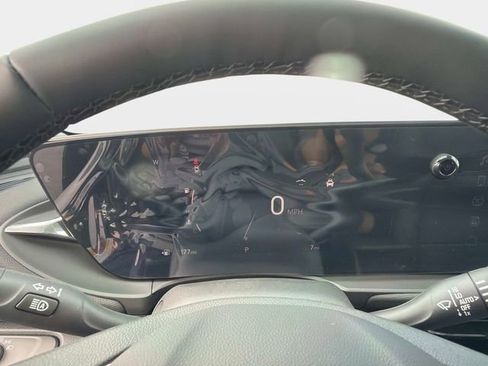 New 2026 Buick Envista Sport Touring w/ Convenience I Package FWD image 28