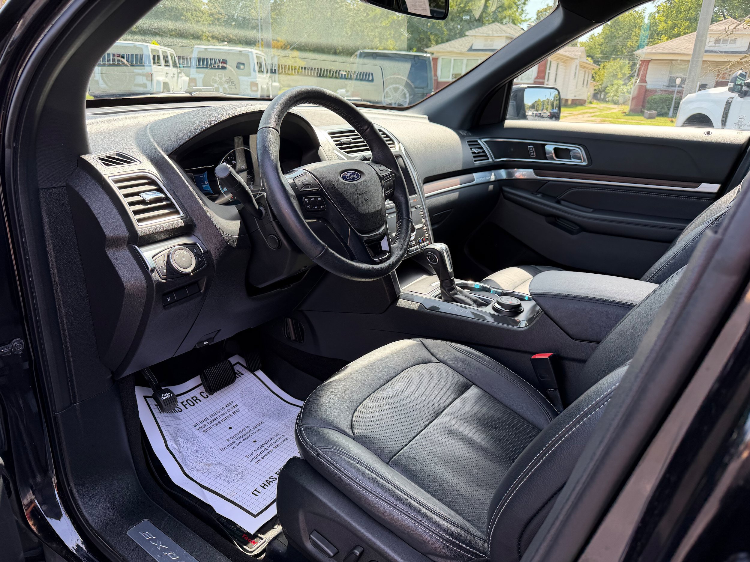 Used 2019 Ford Explorer Limited AWD/4WD image 12