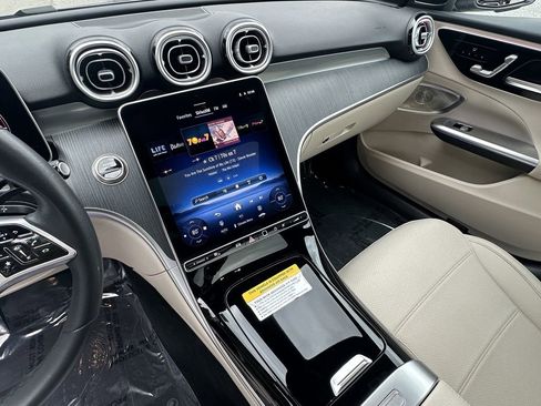 Certified 2025 Mercedes-Benz C 300 Sedan image 31