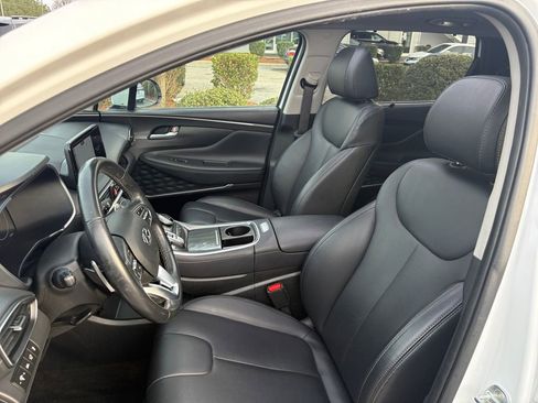 Used 2023 Hyundai Santa Fe SEL w/ Premium Package image 17