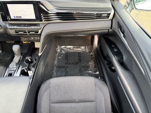 Certified 2025 Toyota Camry LE image 17