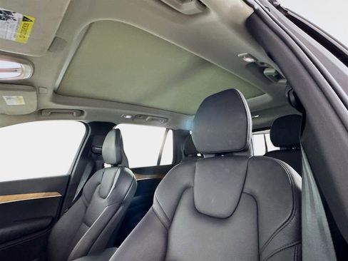 Used 2024 Volvo XC90 B6 Plus w/ Protection Package image 15