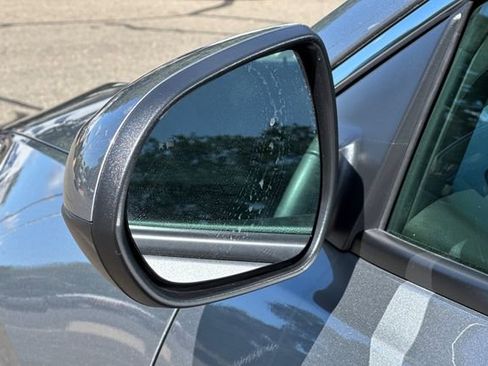 Used 2023 Buick Encore GX Select w/ Sport Touring Package image 53