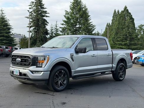 Used 2021 Ford F150 XLT w/ Equipment Group 302A High AWD/4WD image 7