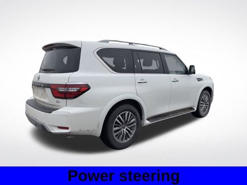 Used 2023 Nissan Armada SL w/ Captain's Chairs Package image 4