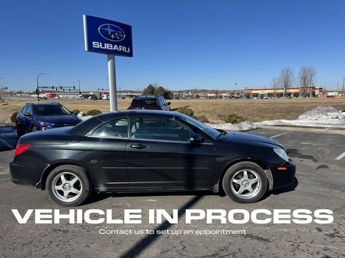 Used 2008 Chrysler Sebring Touring image 2