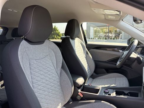 New 2025 Volkswagen Tiguan S image 18