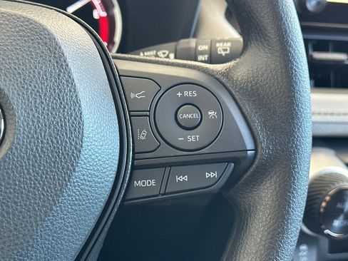 New 2025 Toyota RAV4 XLE image 28