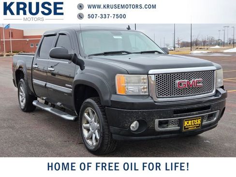Used 2010 GMC Sierra 1500 Denali image 1
