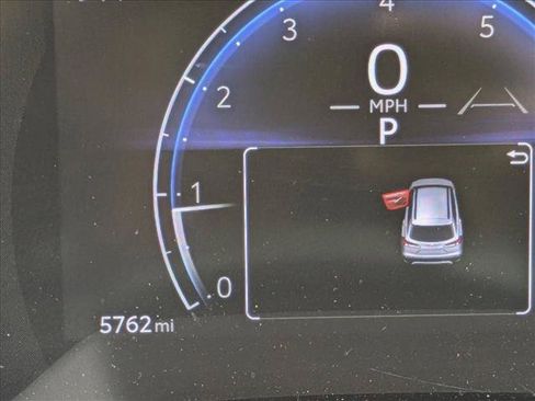 Used 2026 Toyota Corolla Cross LE FWD image 10