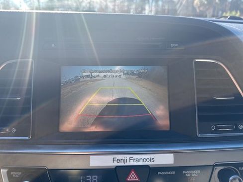 Used 2017 Hyundai Sonata Sport image 5