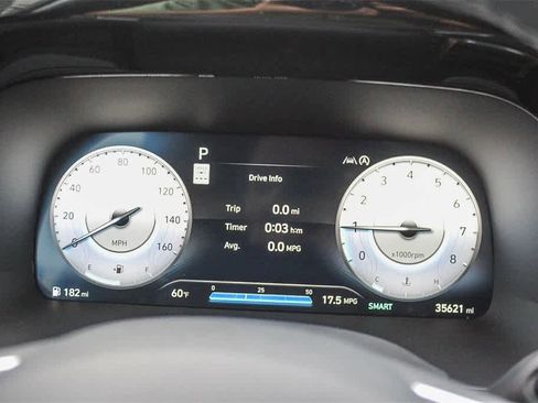 Used 2023 Hyundai Palisade Calligraphy image 29