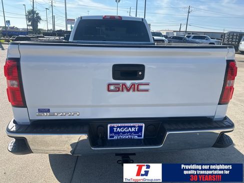 Used 2017 GMC Sierra 1500 2WD Regular Cab image 4