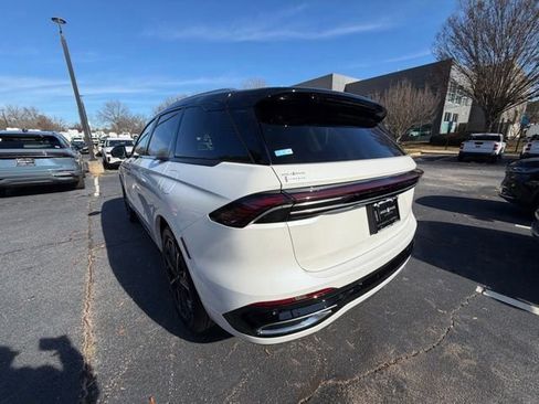 New 2026 Lincoln Nautilus Reserve AWD/4WD image 5