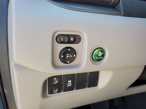 Used 2019 Honda Pilot EX-L image 25