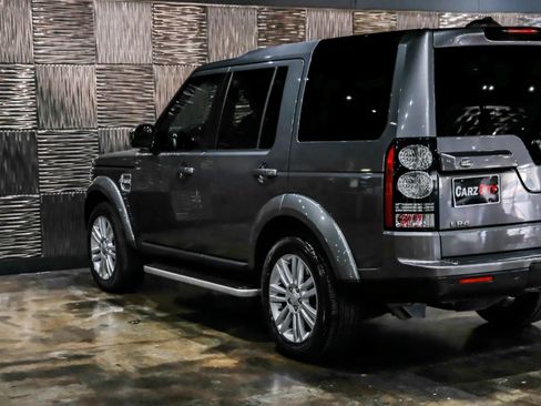 Used 2015 Land Rover LR4 HSE LUX AWD/4WD image 13