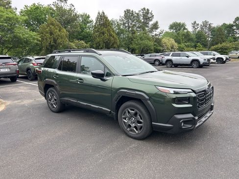 Used 2026 Subaru Outback Premium AWD/4WD image 1