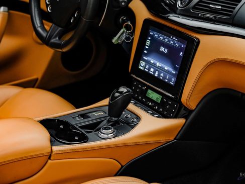 Used 2018 Maserati GranTurismo Sport image 59