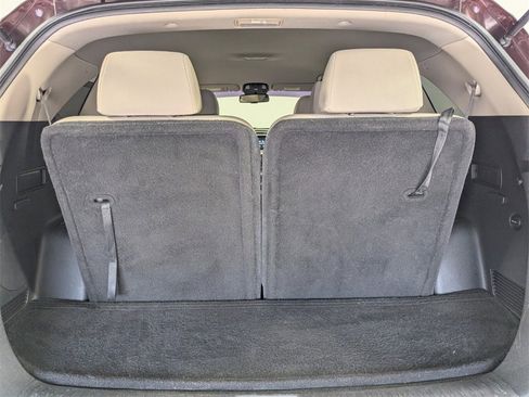 Used 2018 Kia Sorento LX image 25