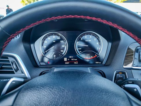 Used 2020 BMW 230i xDrive Convertible w/ Premium Package image 18