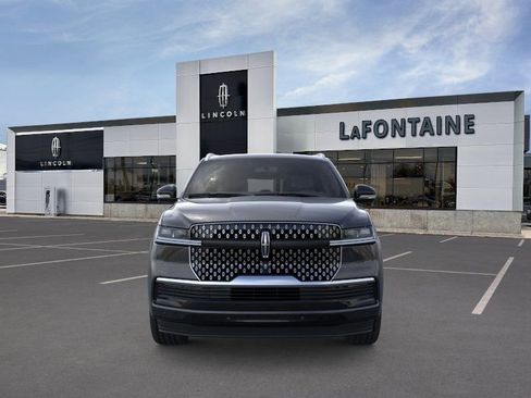New 2026 Lincoln Navigator L Reserve AWD/4WD image 6