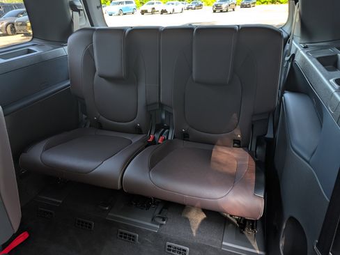 Used 2025 Volkswagen ID. Buzz Pro S Plus RWD image 19