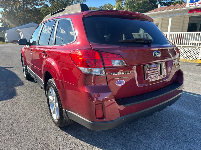 Used 2013 Subaru Outback 3.6R Limited w/ Moonroof Pkg AWD/4WD image 5
