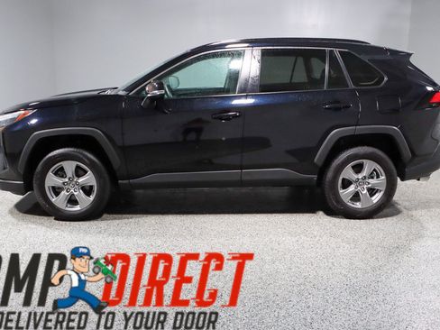 Used 2024 Toyota RAV4 XLE FWD image 10