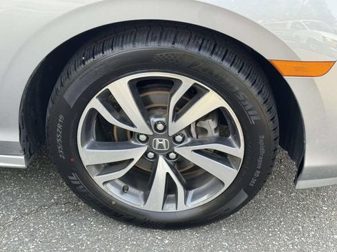 Used 2023 Honda Odyssey Touring image 9