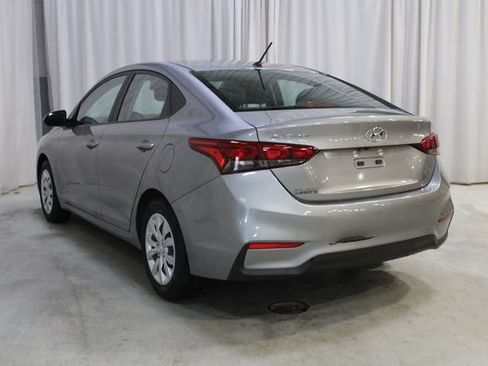 Used 2021 Hyundai Accent SE FWD image 21