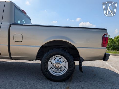 Used 2002 Ford Ranger 2WD Regular Cab image 33
