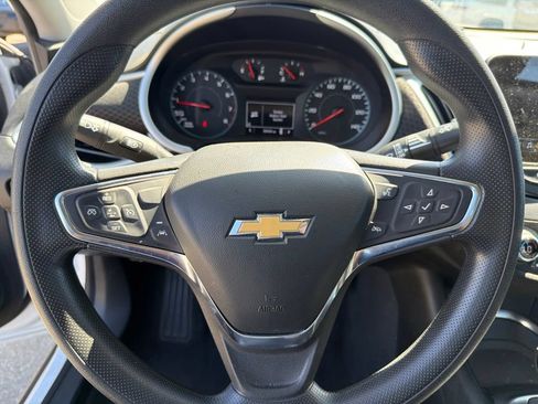 Used 2024 Chevrolet Malibu LT FWD image 14