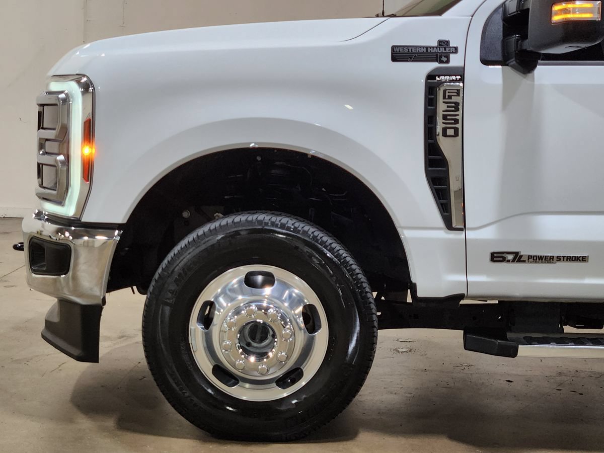 Used 2024 Ford F350 Lariat AWD/4WD image 5