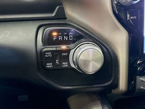 Used 2022 RAM 1500 Laramie AWD/4WD image 24