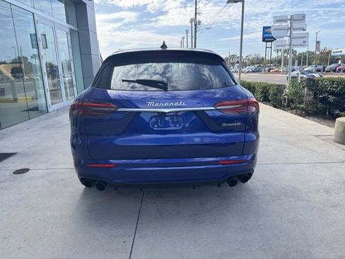 Certified 2023 Maserati Grecale Modena image 17