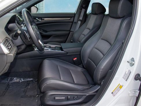 Used 2022 Honda Accord Sport image 15