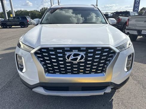 Used 2020 Hyundai Palisade SEL FWD image 2