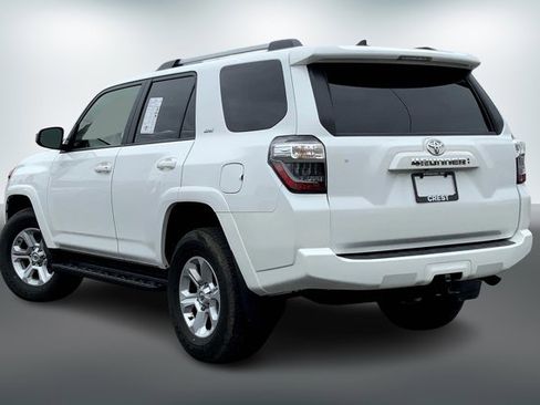 Used 2024 Toyota 4Runner SR5 image 9
