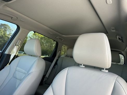 Certified 2025 Nissan Rogue SL w/ SL Premium Package AWD/4WD image 32