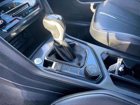 Certified 2023 Volkswagen Tiguan SE image 20