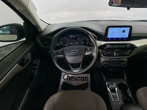 Used 2022 Ford Escape SE w/ Convenience Package FWD image 21