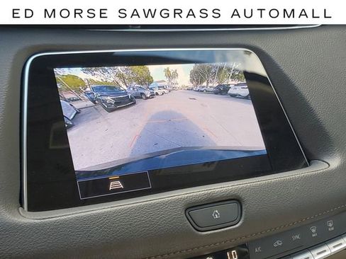 Certified 2023 Cadillac XT4 Luxury w/ Driver Awareness Package image 24