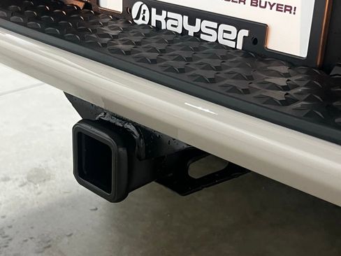 New 2026 GMC Canyon AT4 image 5