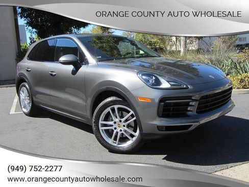 Used 2019 Porsche Cayenne AWD/4WD image 1
