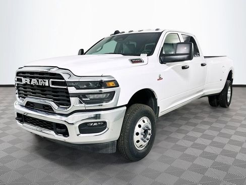 New 2026 RAM 3500 Tradesman w/ Chrome Appearance Group AWD/4WD image 24