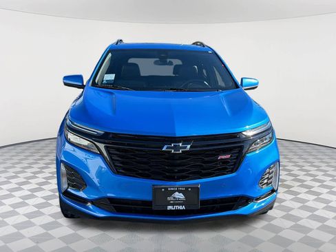 Used 2024 Chevrolet Equinox RS w/ RS Plus Package image 2